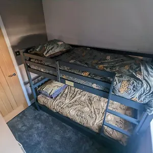 Cottage/boutique Style - Free Parking & Wi-fi Holiday home Kingston upon Hull